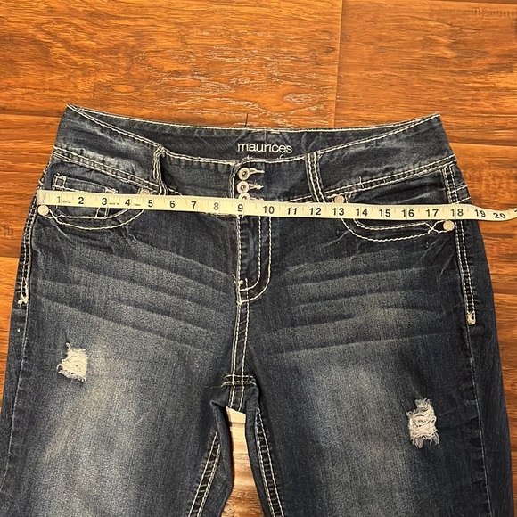 Maurice’s women blue jeans - Picture 3 of 9